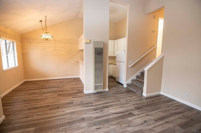 Foto del edificio - 1222 Coyote Creek Ct