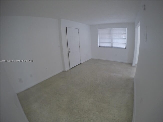 Foto del edificio - 1828 NW 19th St