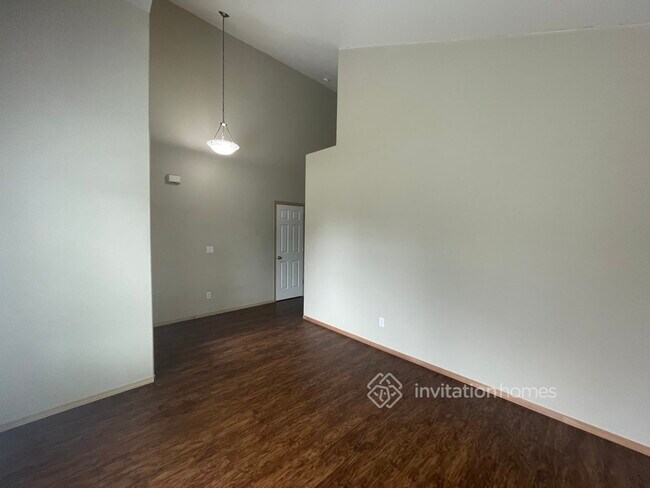 Building Photo - 211 Williams Blvd NE