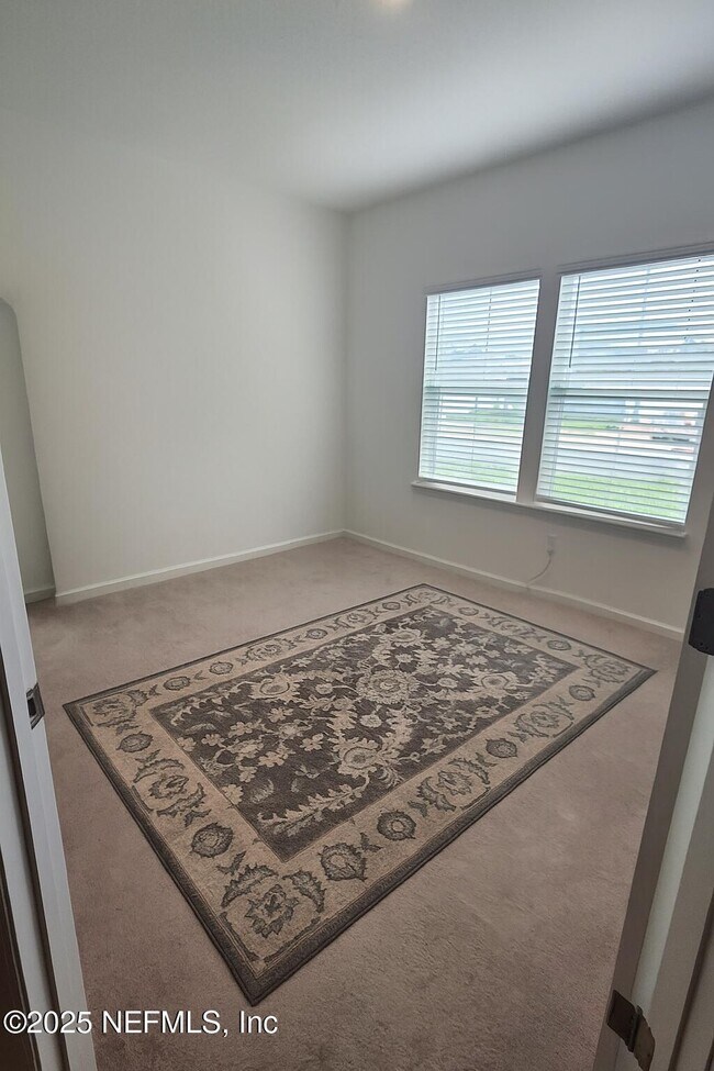 Foto del edificio - 9852 Lemon Balm Wy