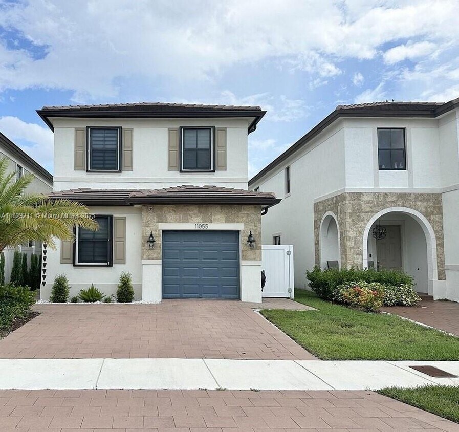 Foto principal - 11055 W 35th Way
