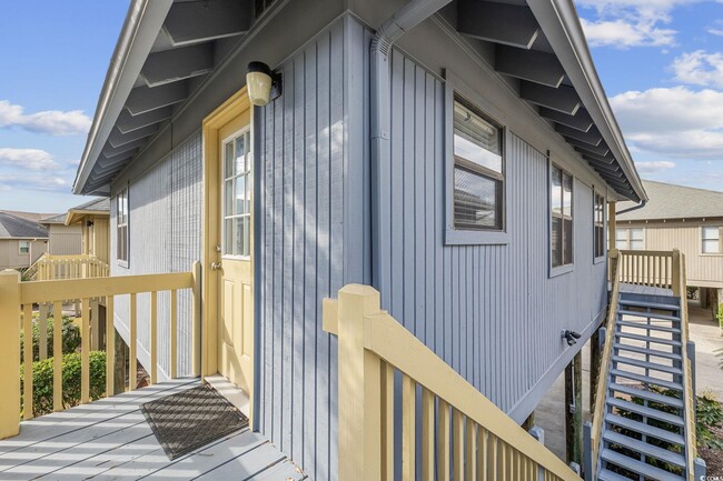 Building Photo - 9506 Knights Ct