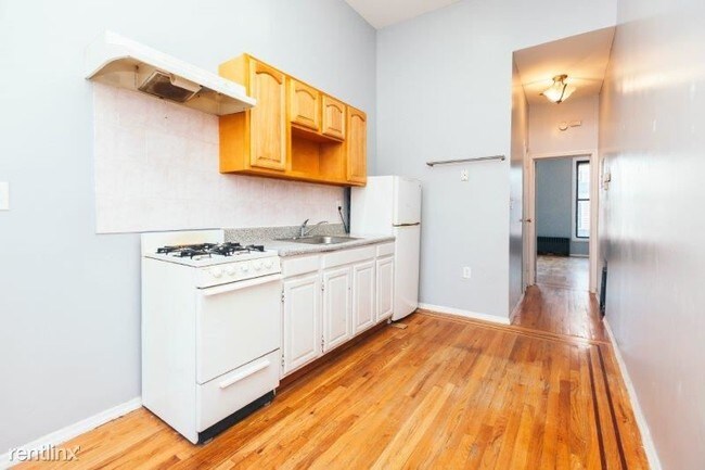 Building Photo - 2 br, 1 bath Apartment - 179 Jefferson St