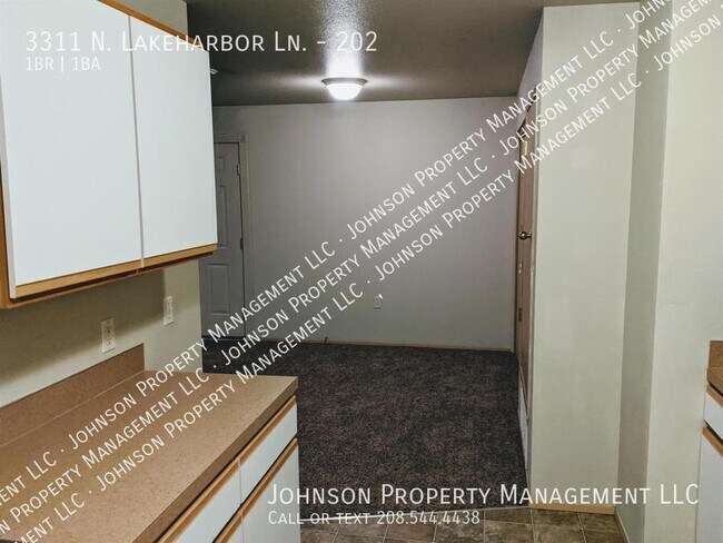 Foto del edificio - 3311 N Lakeharbor Ln