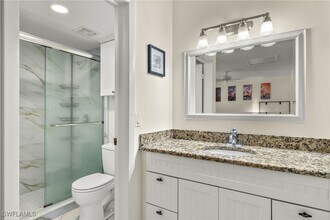 Building Photo - 18 Bobolink Ct Building Photo - 18 Bobolink Ct