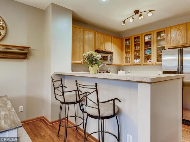 Building Photo - 1082 Traditions Trail