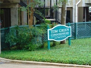 Building Photo - 3115 Tom Green St