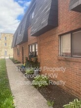 Building Photo - 1170 Bryden Rd