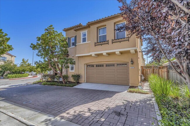 Foto del edificio - 5581 Carew Way