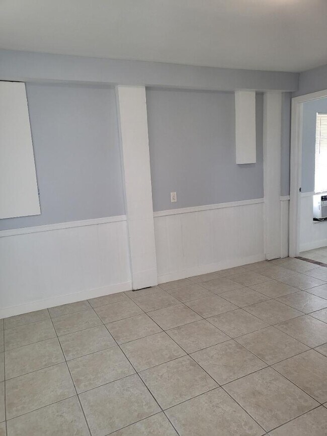 Foto del edificio - 292 Sterling Ave