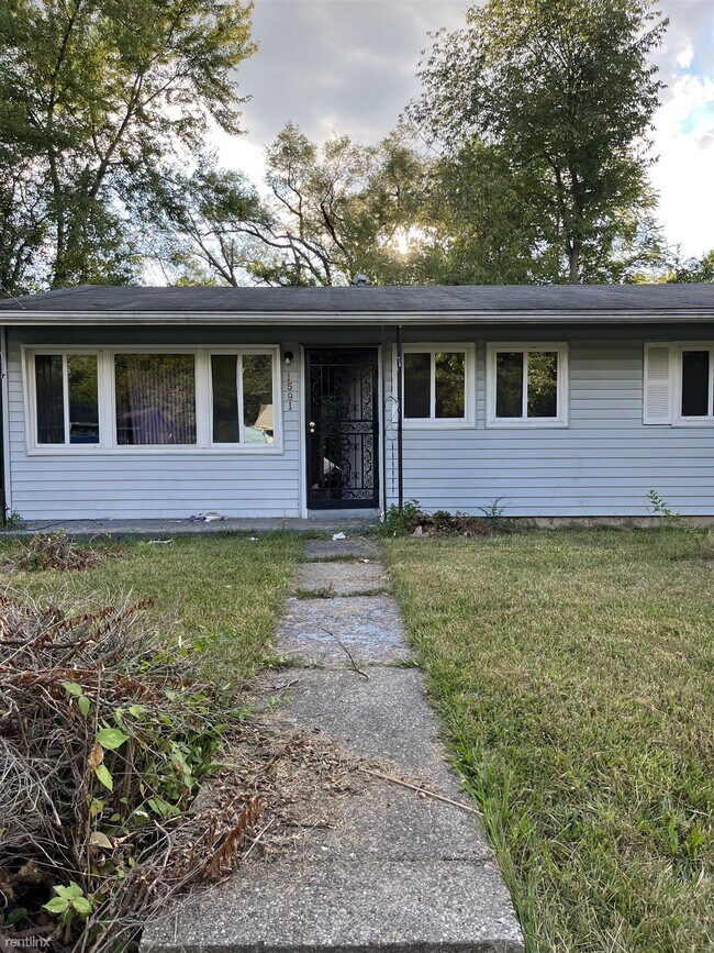 Foto del edificio - 3 br, 1 bath House - 1591 Azalea Drive