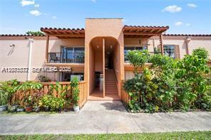 Foto del edificio - 7105 Miami Lakes Dr