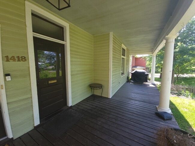 Photo - 1418 Church St Apartment