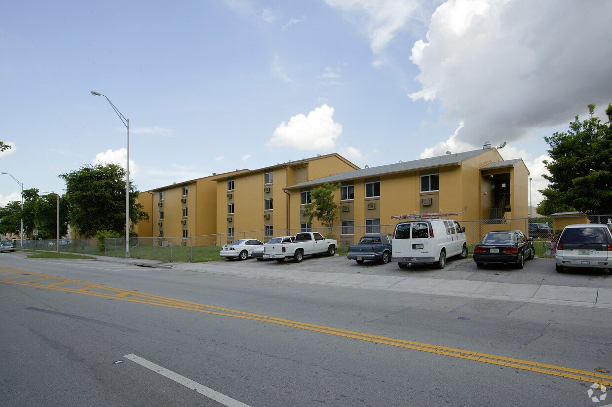 Primary Photo - Patterson Pavilion