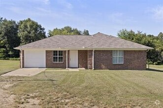 Building Photo - 156 County Rd 1749