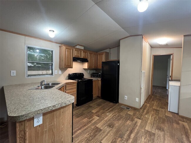 Foto del edificio - 23711 Sorters Rd