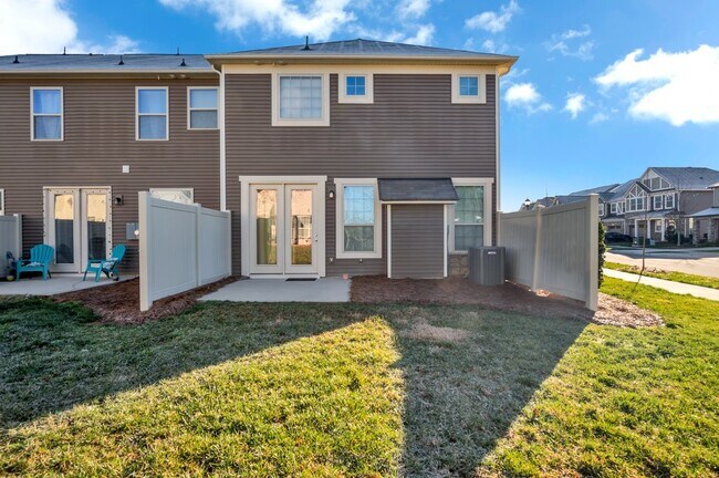 Building Photo - 9440 Glenburn Ln