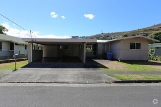 Building Photo - 1576 Mahiole St