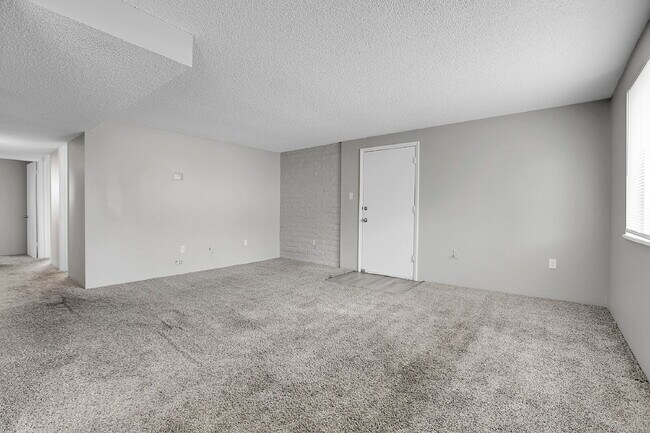 Foto del edificio - $1,650.00 - 3 Bedrooms, 2 Bathrooms, Condo...