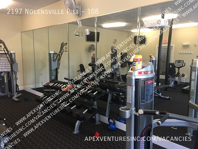 Building Photo - 2197 Nolensville Pk