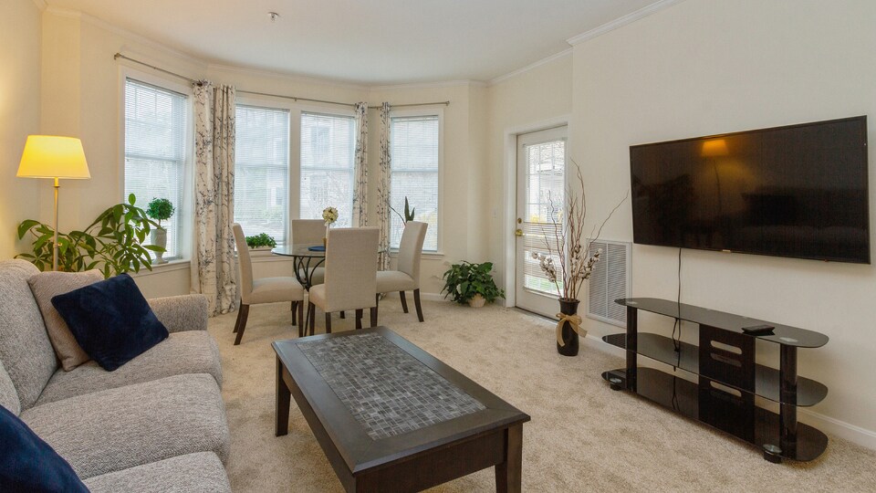 Zen Easton Senior Living Apartments South Easton, MA