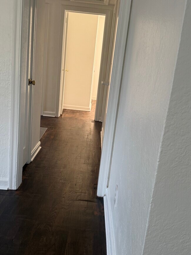 Building Photo - 2167 Felch Ave