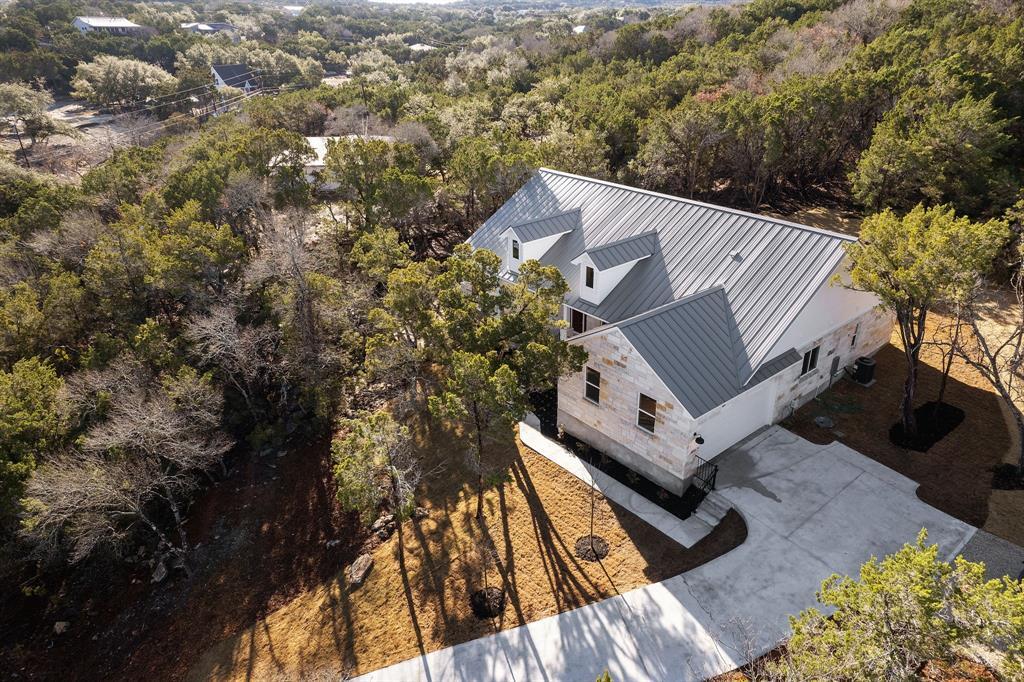 Foto principal - 7602 White Oak Dr
