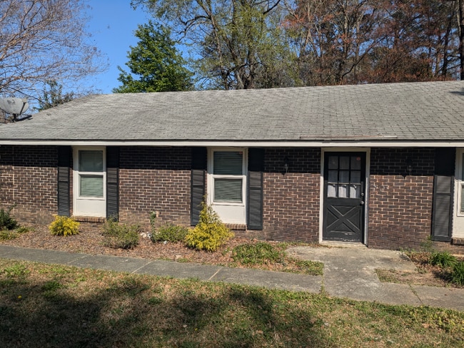 Photo - 109 Maple St Townhome