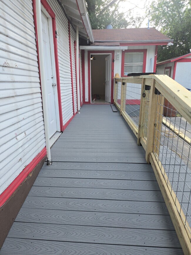 Foto del edificio - 107 Jesus Alley