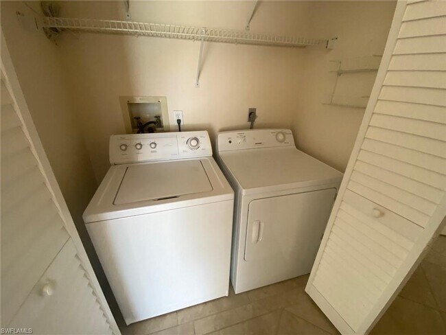 Photo - 12781 Eagle Pointe Cir House