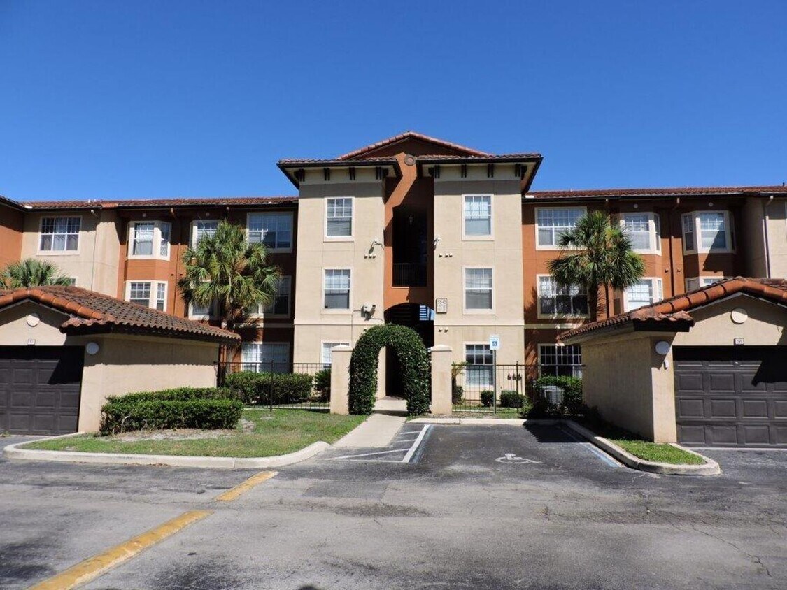 5542 Metrowest Blvd Unit 7208, Orlando, FL 32811 Condo for Rent in