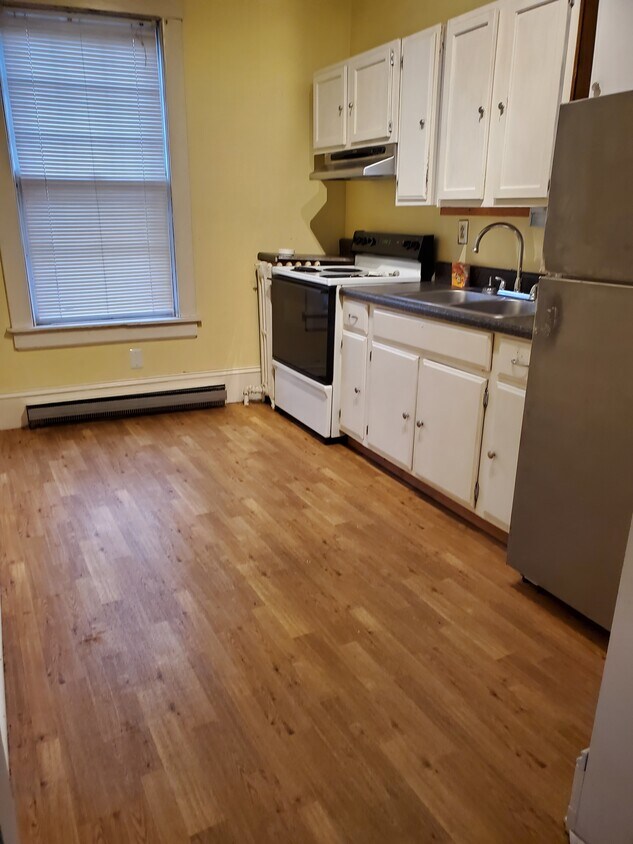 Foto principal - 343 Walnut Ave SW