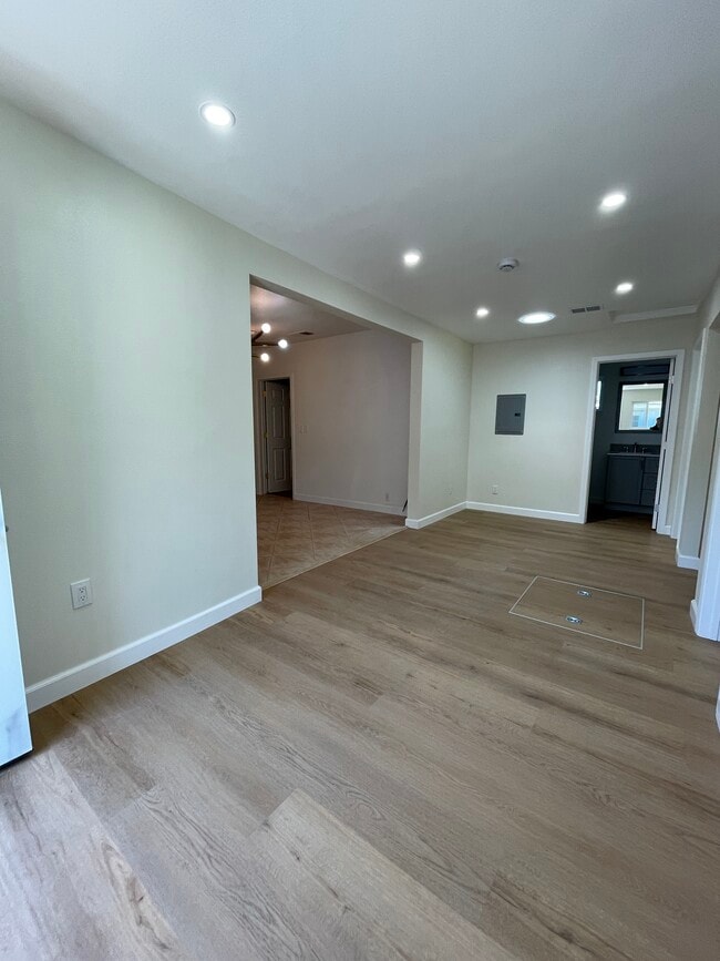 Foto del edificio - 320 N 18th St