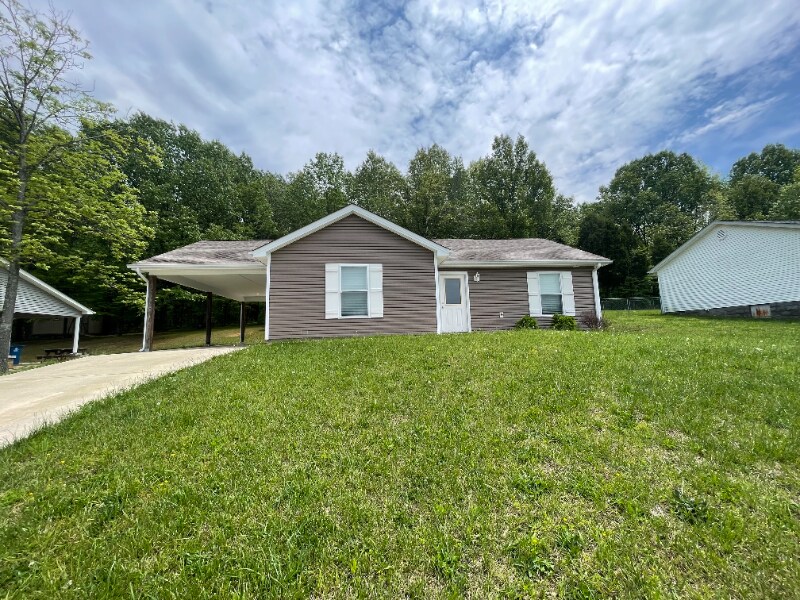 166 Michael Ln, Brandenburg, KY 40108 House Rental in Brandenburg, KY