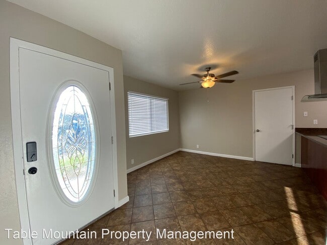 Building Photo - 3 br, 2 bath House - 5294 Margo Lane