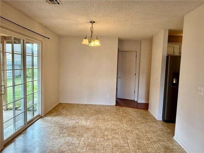 Foto del edificio - 2313 W Beech St