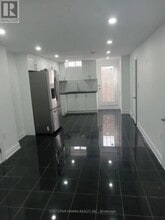 Building Photo - 146 Sandyshores Dr