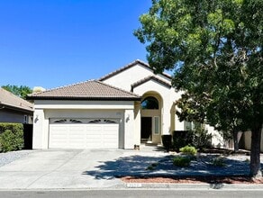 Building Photo - 2172 Dolen Pl