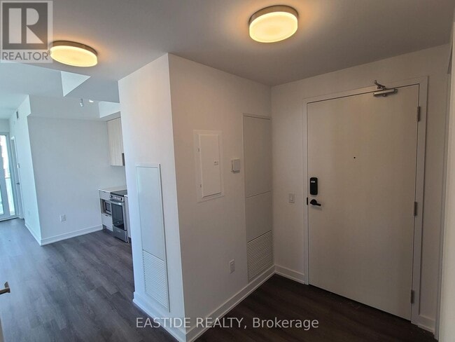 Building Photo - 3883 Quartz Rd