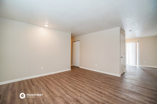 Building Photo - 1611 Greenville Rd