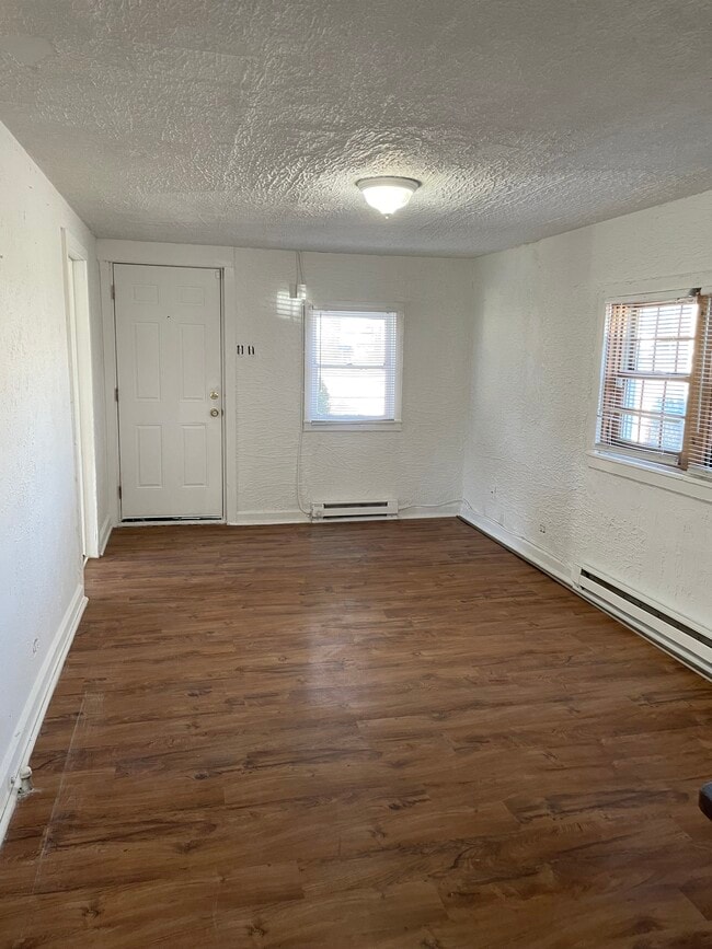 Building Photo - 2217 E Princeton Ave