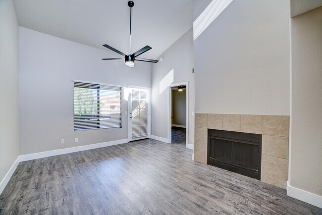 Building Photo - 7008 E Gold Dust Ave
