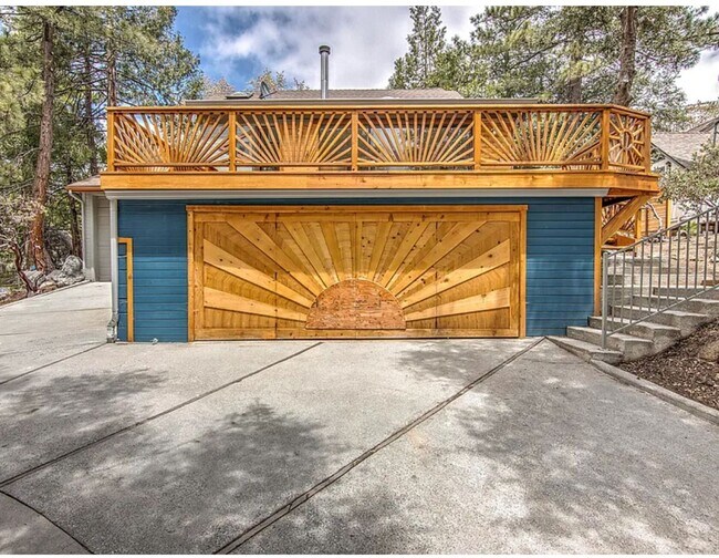 Foto del edificio - Large beautiful home in Idyllwild