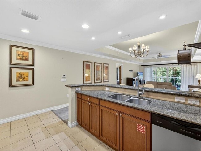 Foto del edificio - 7658 Whisper Way