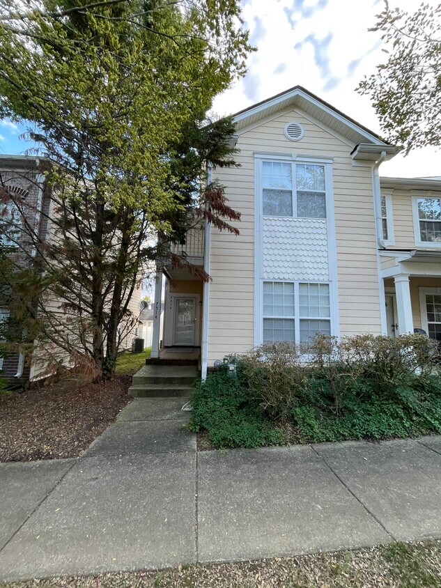 Welcome Home! - 7514 Lords Chapel Dr
