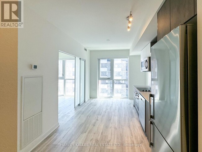 Building Photo - 100-4100 Dalhousie St