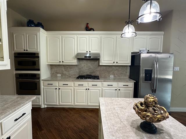Foto del edificio - 8013 Sutherland Ln