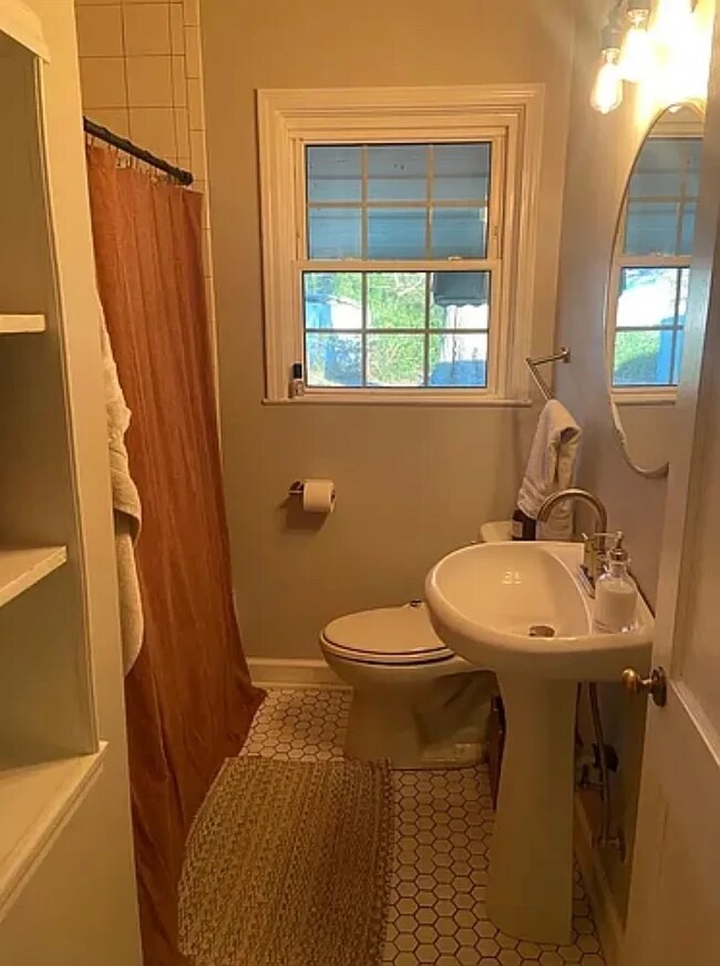 Foto del edificio - 1740 Crestridge Dr SE