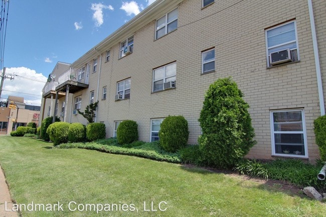 Building Photo - 854 W Grand St