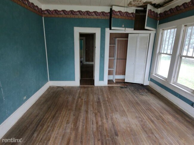 Building Photo - 4 br, 2 bath House - 206 Tennessee Ave A U...